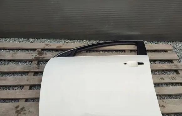 Opel Insignia A Front door