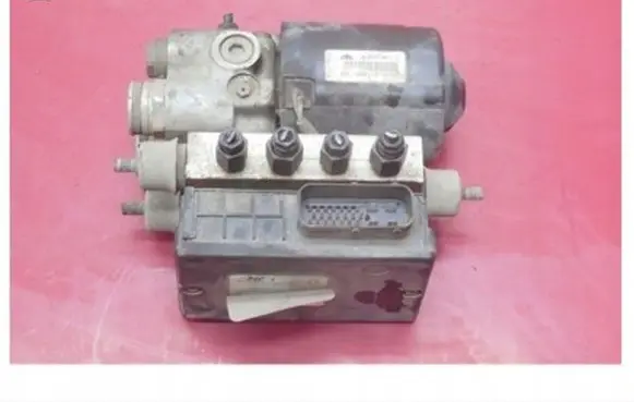Renault Megane I Master brake cylinder