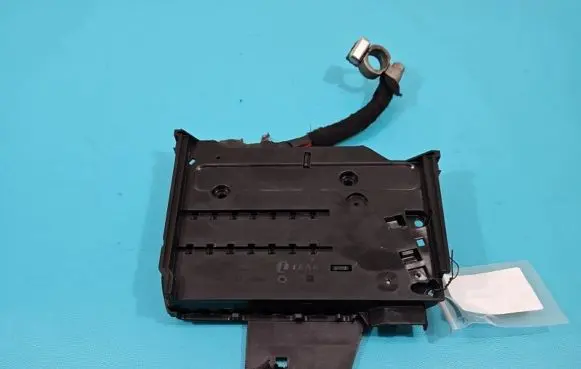 Ford Focus Positive cable (battery) AV6T-14A067-BA IMPRK1377788