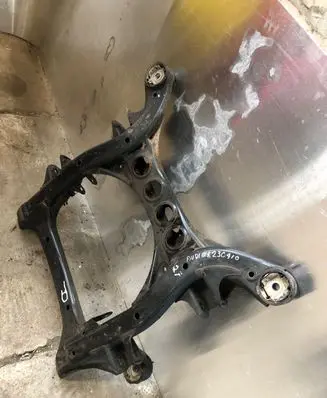 Audi Q7 4L Front subframe