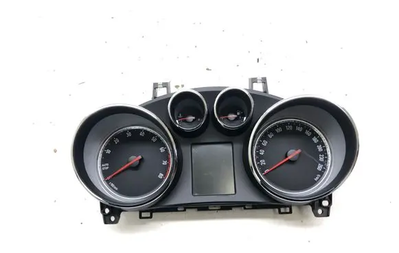 Opel Mokka Speedometer (instrument cluster) 95316675 654663731