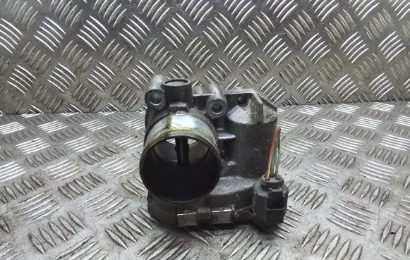 Nissan Qashqai+2 Throttle valve 8200330810E 8200330810 H8200330812