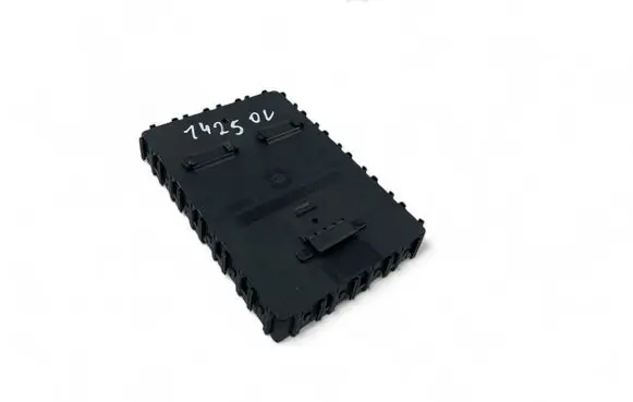 Ford Fiesta Fuse module HU5T15604ECH