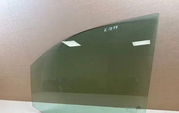 Volkswagen Caddy Front door window glass four-door 