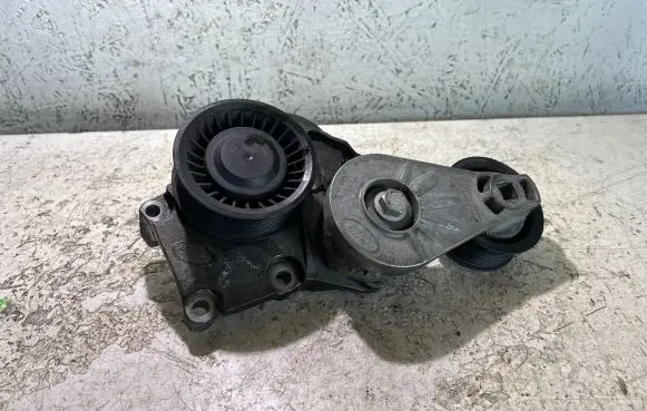 Jaguar XF X260 Generator/alternator belt tensioner GPLA6B209DA