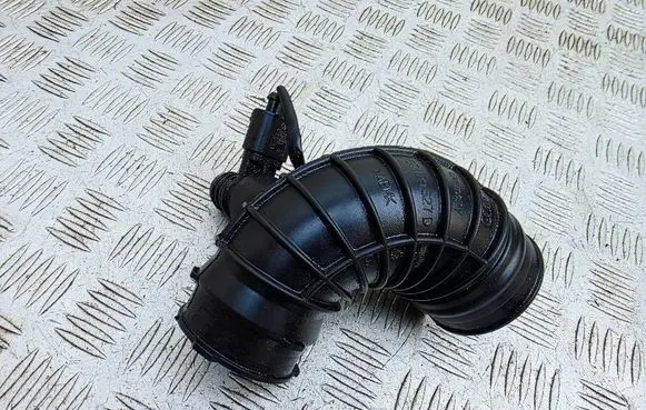 Audi A8 S8 D3 4E Air intake duct part 057129627D