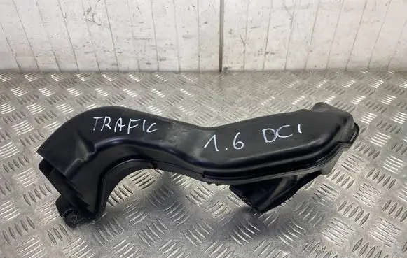 Renault Trafic III (X82) Air intake duct part 214757782R