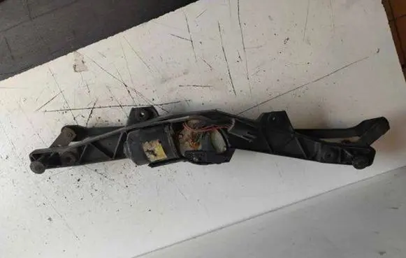 Jeep Grand Cherokee Front wiper linkage and motor 060695120849