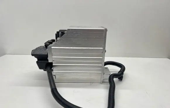Audi A5 Battery box tray 8W0915172B