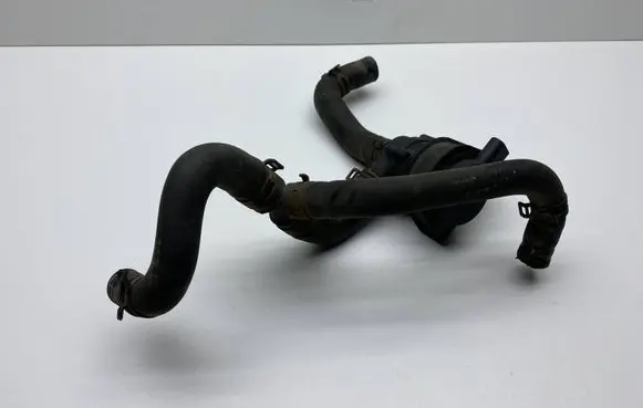 Audi A3 S3 A3 Sportback 8P Engine coolant pipe/hose
