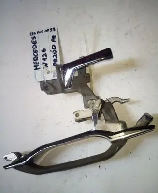 Mercedes-Benz S W126 Front door interior handle 1267600059