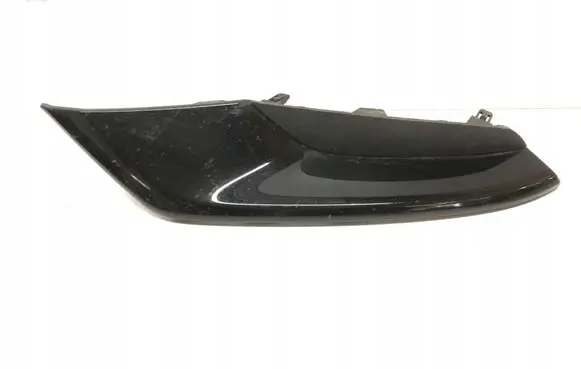 Mazda 3 Front bumper lower grill BCKB50C21