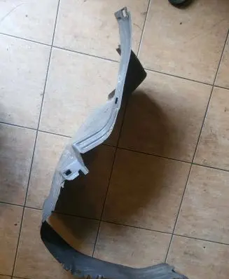 Mercedes-Benz E W124 Front wheel arch liner splash guards 1248840835re