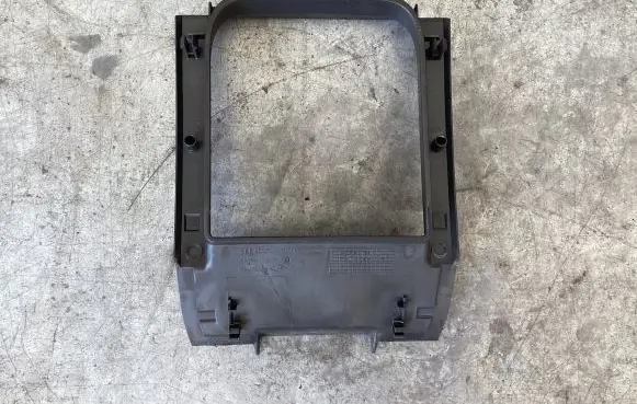Renault Vel Satis Subwoofer grill/trim 31879M