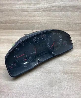 Speedometer (instrument cluster)