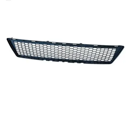 Toyota Verso Front bumper lower grill 53112-OF040