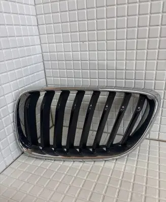 BMW 2 F22 F23 Front bumper upper radiator grill 7295521 7295525 7295523