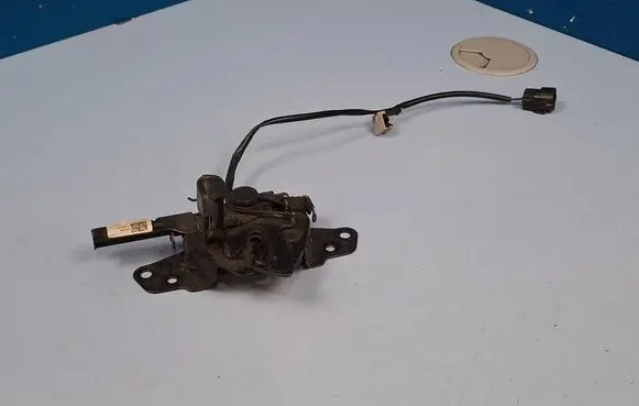KIA Ceed Engine bonnet/hood lock/catch 81130J7000