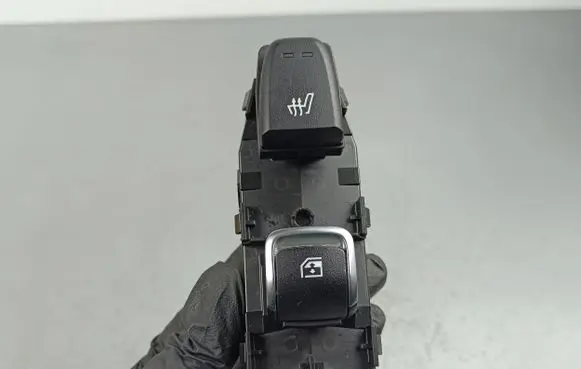 KIA Sorento IV Electric window control switch 93581P2240WK