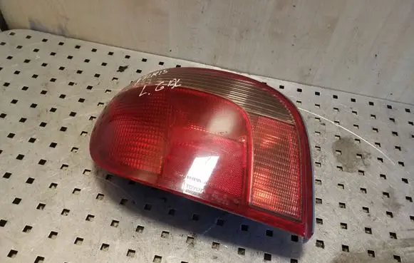 Toyota Yaris Rear/tail lights