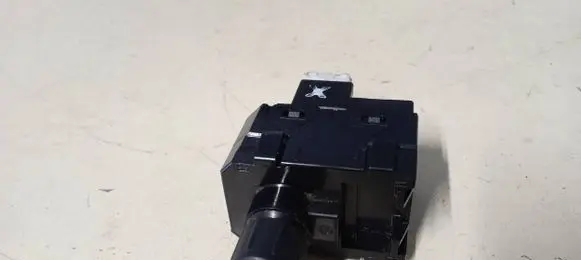 Subaru XV Wing mirror switch 83061FJ010