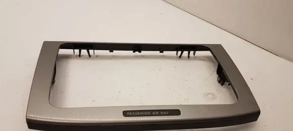 Volkswagen PASSAT B6 Radio/GPS head unit trim 3C0858069M