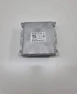 Porsche Macan (95B) Headlight ballast module Xenon 7PP941572AG