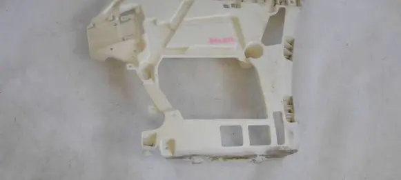 BMW 3 G20 G21 Rear bumper mounting bracket 8069394