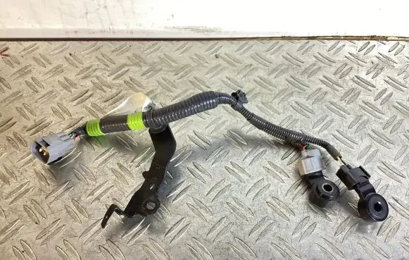 Lexus GS 250 350 300H 450H Detonation knock sensor 8212530530C