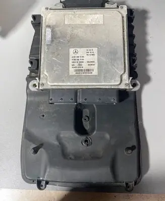 Mercedes-Benz C W204 Engine control unit/module A6519007500 A0064461540 28336101