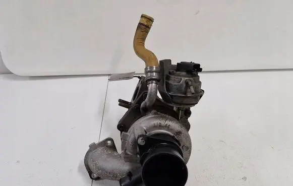 Volvo V40 Turbo 9686120680