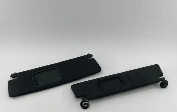Audi TT TTS Mk2 Sun visor 8J7857551 8J7857552