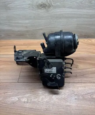 Audi A6 S6 C6 4F ABS Pump 4F0910517A 4F0615117A