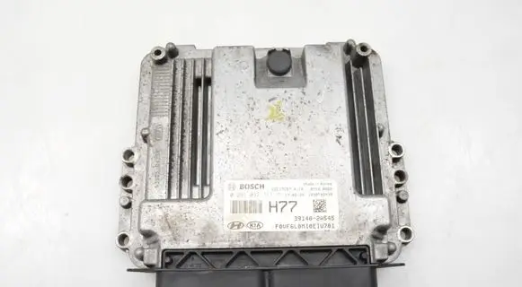 Hyundai i40 Engine control unit/module 391402A545