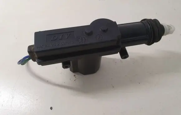 Iveco Daily 3rd gen Central locking motor 932037992
