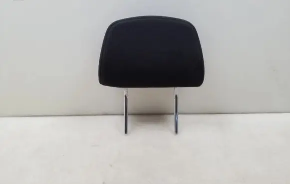 Opel Zafira B Rear seat headrest 