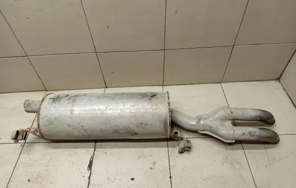 Audi A4 S4 B5 8D Rear muffler/silencer tail pipe 8D0253611S