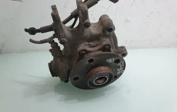 Audi Q5 SQ5 Rear wheel hub 8R0505436C