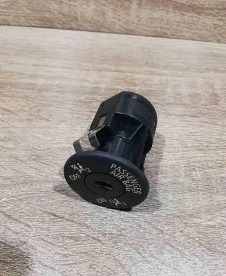 BMW X5 E70 Passenger airbag on/off switch 697464301 61316974643