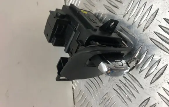 Engine ECU kit and lock set