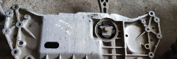 Volkswagen Golf Plus Front subframe 1K0199369F