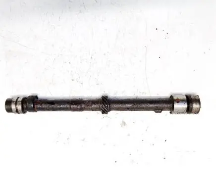 Nissan Sunny Camshaft 