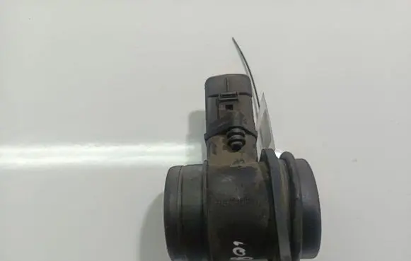 Seat Alhambra (Mk1) Mass air flow meter 0281002757