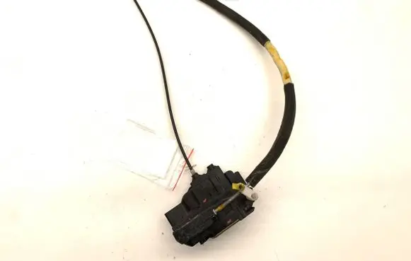Nissan Micra Front door lock