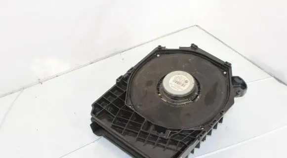 BMW 1 E82 E88 Subwoofer speaker 9143233 18820010 430407860481