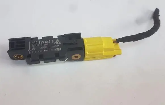 Audi A4 S4 B7 8E 8H Airbag deployment crash/impact sensor 8E0959643C 602556