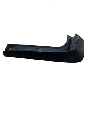 Toyota Highlander XU50 Fender end trim 766220E010