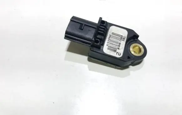 Toyota Yaris Airbag deployment crash/impact sensor 898310h010 89831-0h010