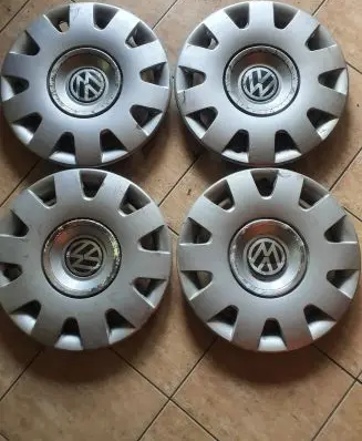 Volkswagen PASSAT B5.5 R15 wheel hub/cap/trim 3B0601117