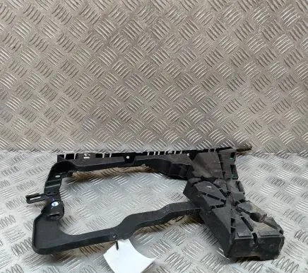 Volvo S90, V90 Rear bumper mounting bracket 31425064